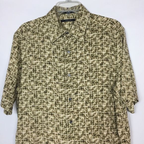Claiborne Mens 100% Silk Short Sleeve Shirt - Picture 2 of 7